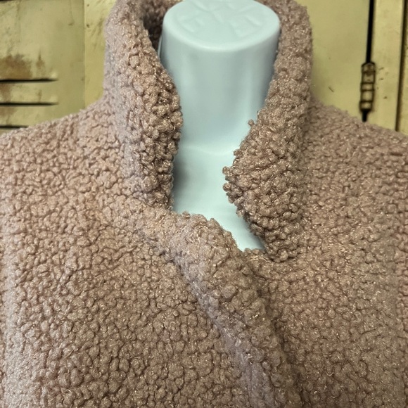 Stoosh Mauve Lined Sherpa Teddy Bear Coat Size L - Picture 5 of 8